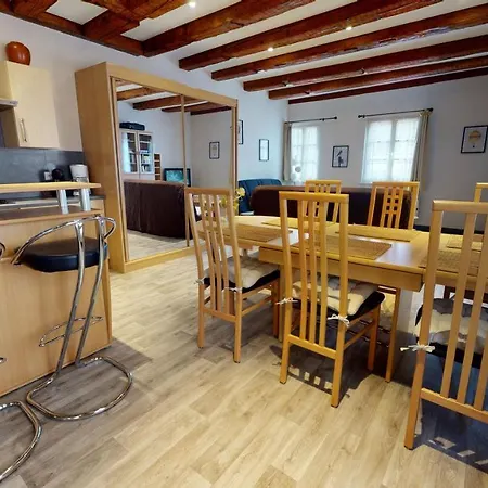 Aux Bijoux De - 1 Parking Gratuit 公寓