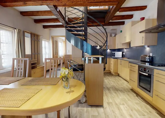 公寓 Aux Bijoux De - 1 Parking Gratuit 科尔马