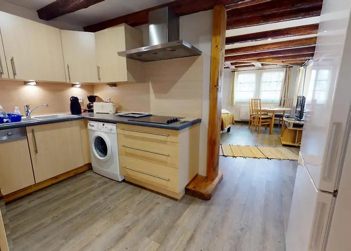 Aux Bijoux De - 1 Parking Gratuit